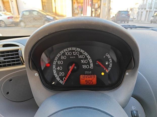 FIAT 600 1.1 CLIMA/SERVOSTERZO - 2010