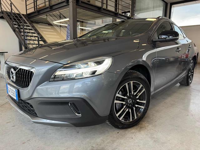 VOLVO V40 Cross Country D2 Business Plus