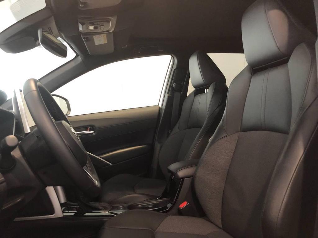 Toyota Corolla Cross 2.0 VVT-iE Hybrid Lounge 2WD E-CVT