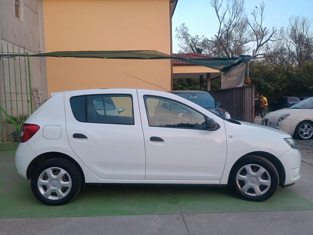 Dacia Sandero 1.2 GPL NEOPATENTATI