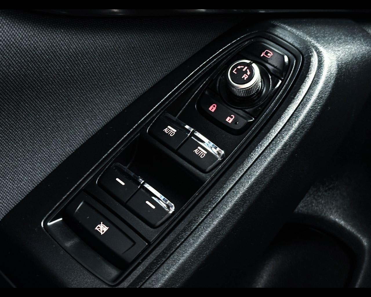 SUBARU XV 2ª serie - XV 2.0i e-Boxer MHEV Lineartronic Style Xtra