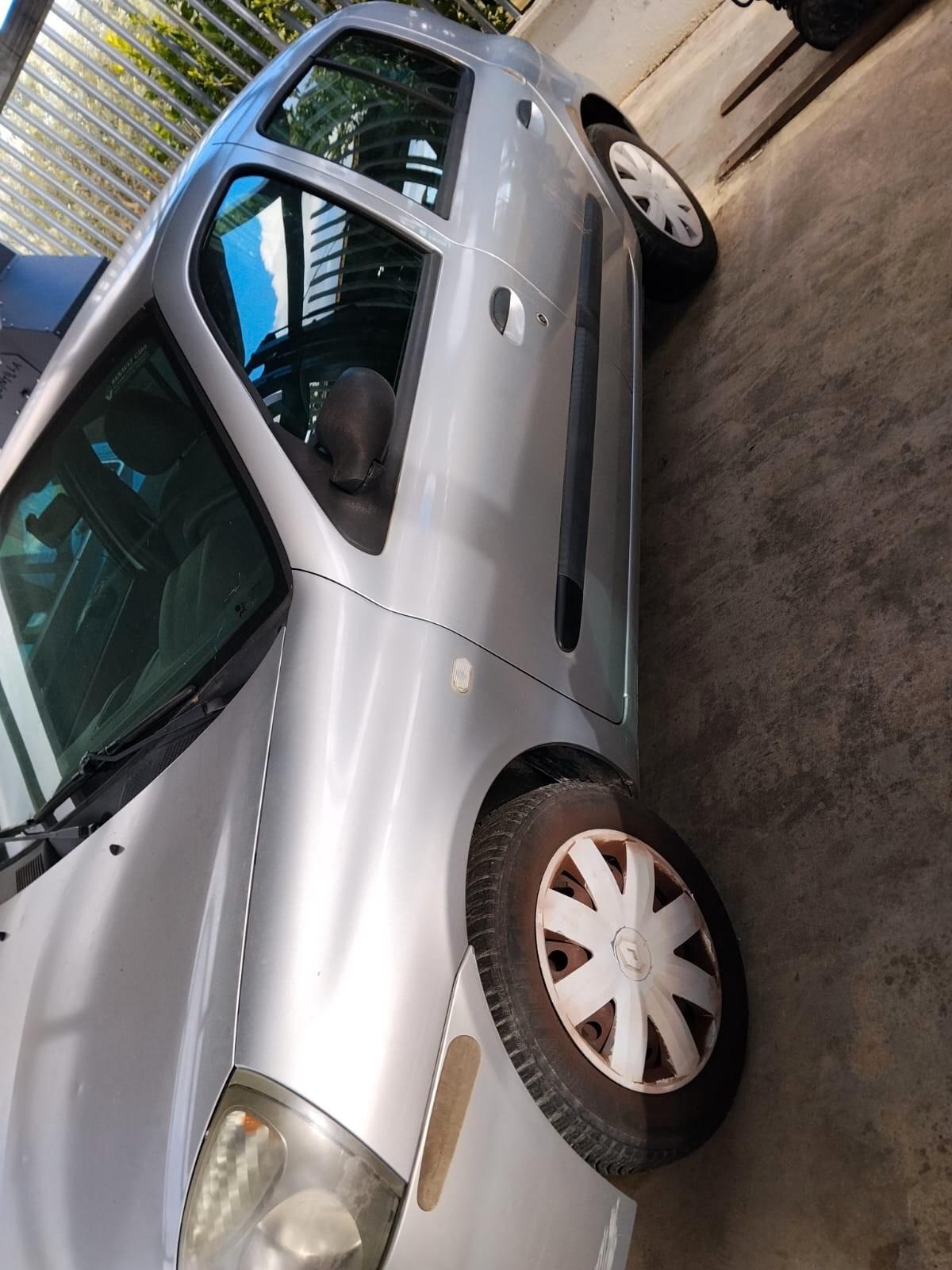 Renault Clio Storia 1.2 5 porte GPL Confort