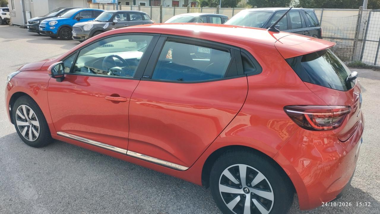 Renault Clio Full Hybrid E-Tech 140 CV 5 porte