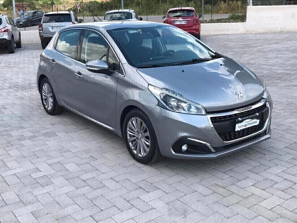 Peugeot 208 1.5 HDi 100 cv Allure 2019