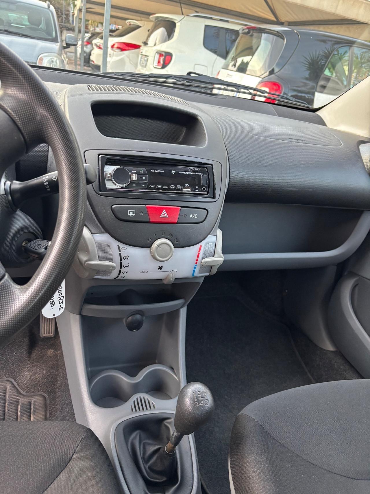 Toyota Aygo 1.0 12V VVT-i 5 porte 2008
