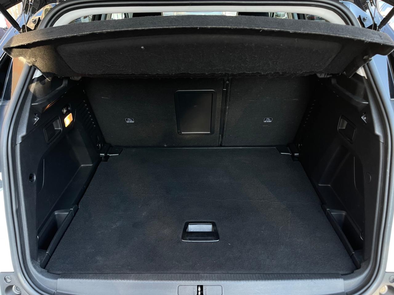 PEUGEOT 3008 ALLURE 1.5 130CV LED Navy Cam 2019