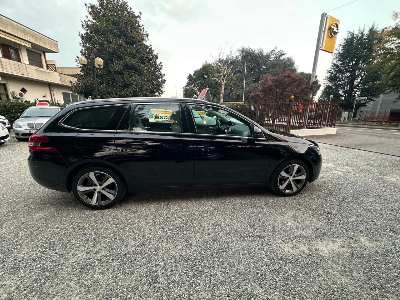 Peugeot 308 PureTech Turbo 130 S&S SW GT Line