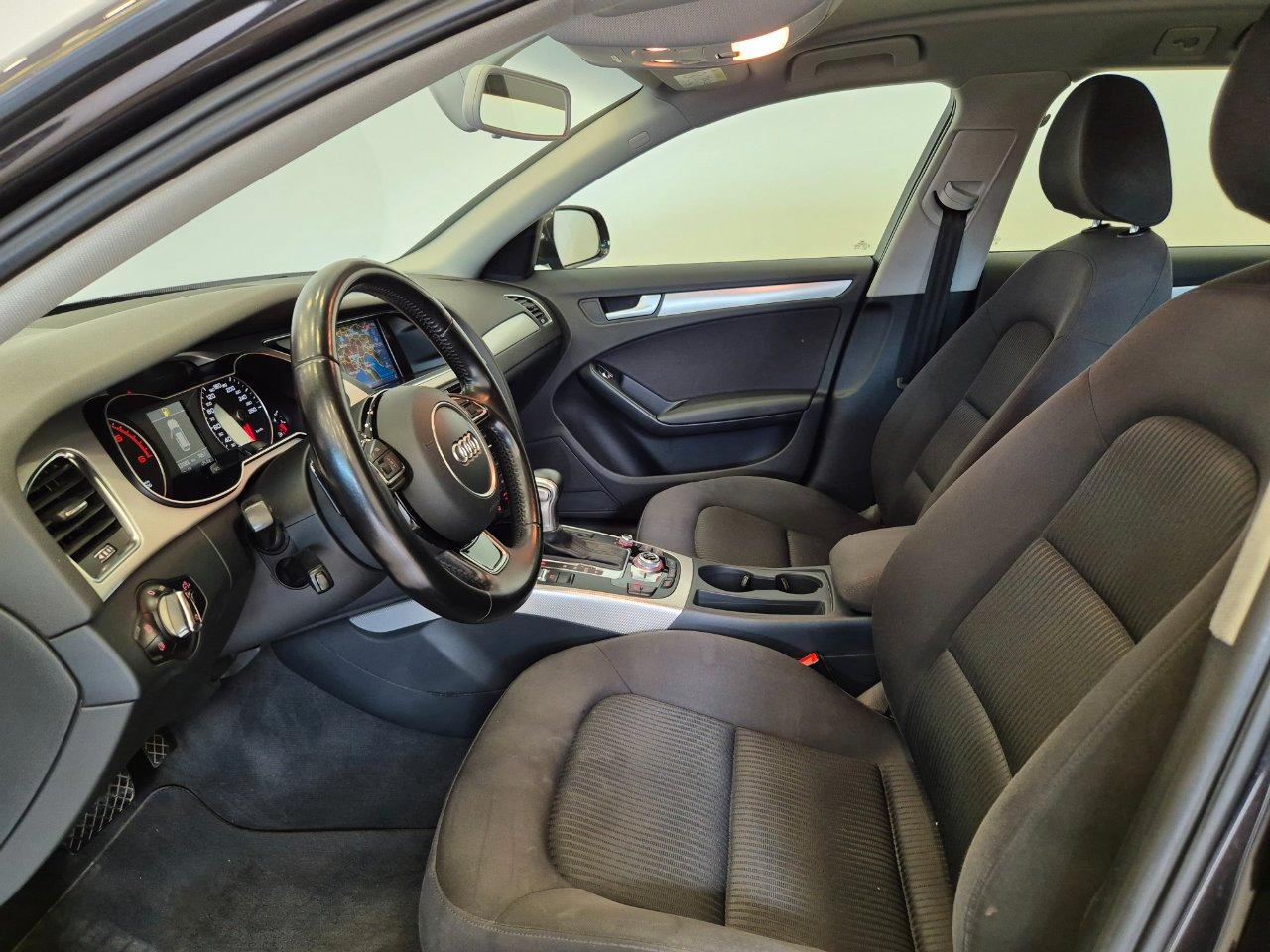 Audi A4 Avant 2.0 tdi S-Line 150cv multitronic - Cruise/Lim - Sens. Post.