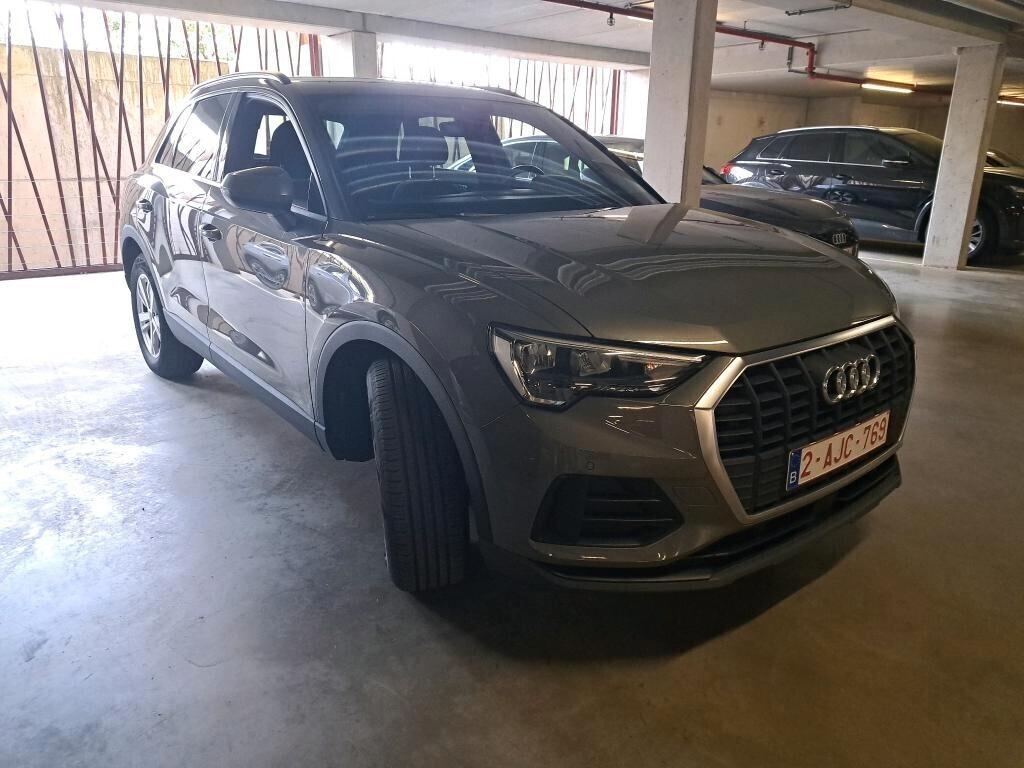 AUDI Q3 35 TDI 150CV S-TRONIC BUSINESS EDITION ( FARI LED - VIRTUAL COCKPIT - CRUISE - NAVI - MIRROR - PDC )