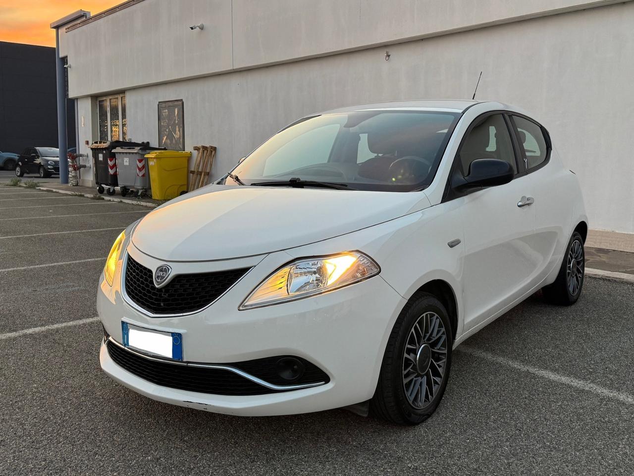 Lancia Ypsilon 1.3 MJT 16V 95 CV 5 porte S&S Gold
