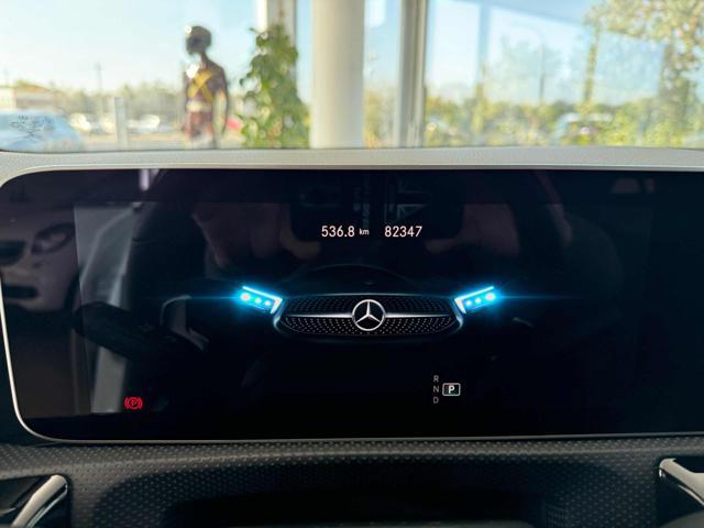 MERCEDES-BENZ A 180 d Automatic Premium