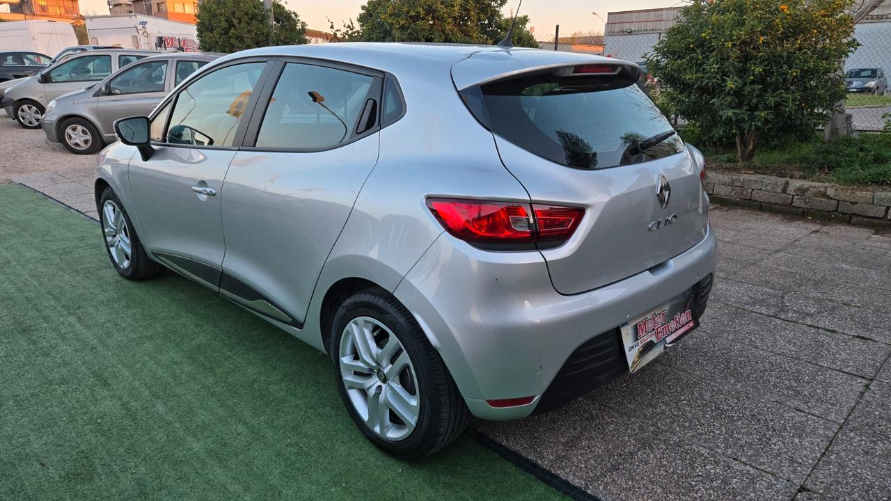 Renault Clio TCe 12V 100 CV GPL 5 porte Intens