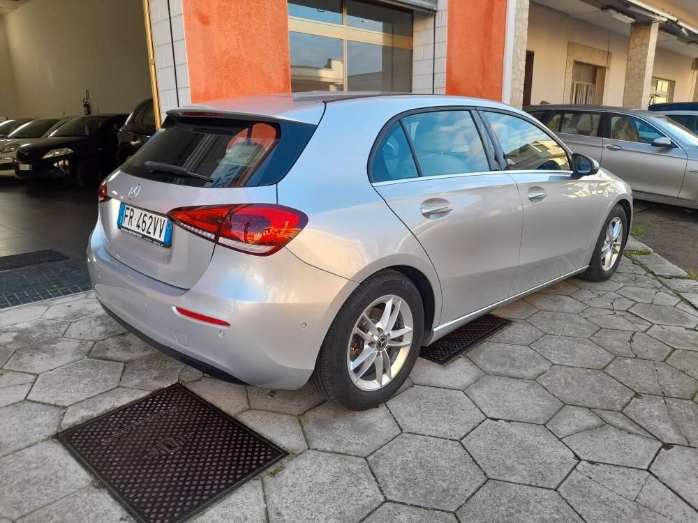 MERCEDES A 180 D BUSINESS EXTRA