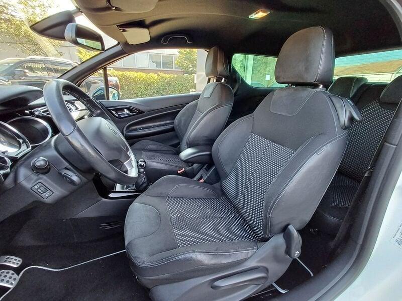 DS DS 3 DS 3 1.4 VTi 95 Just Black