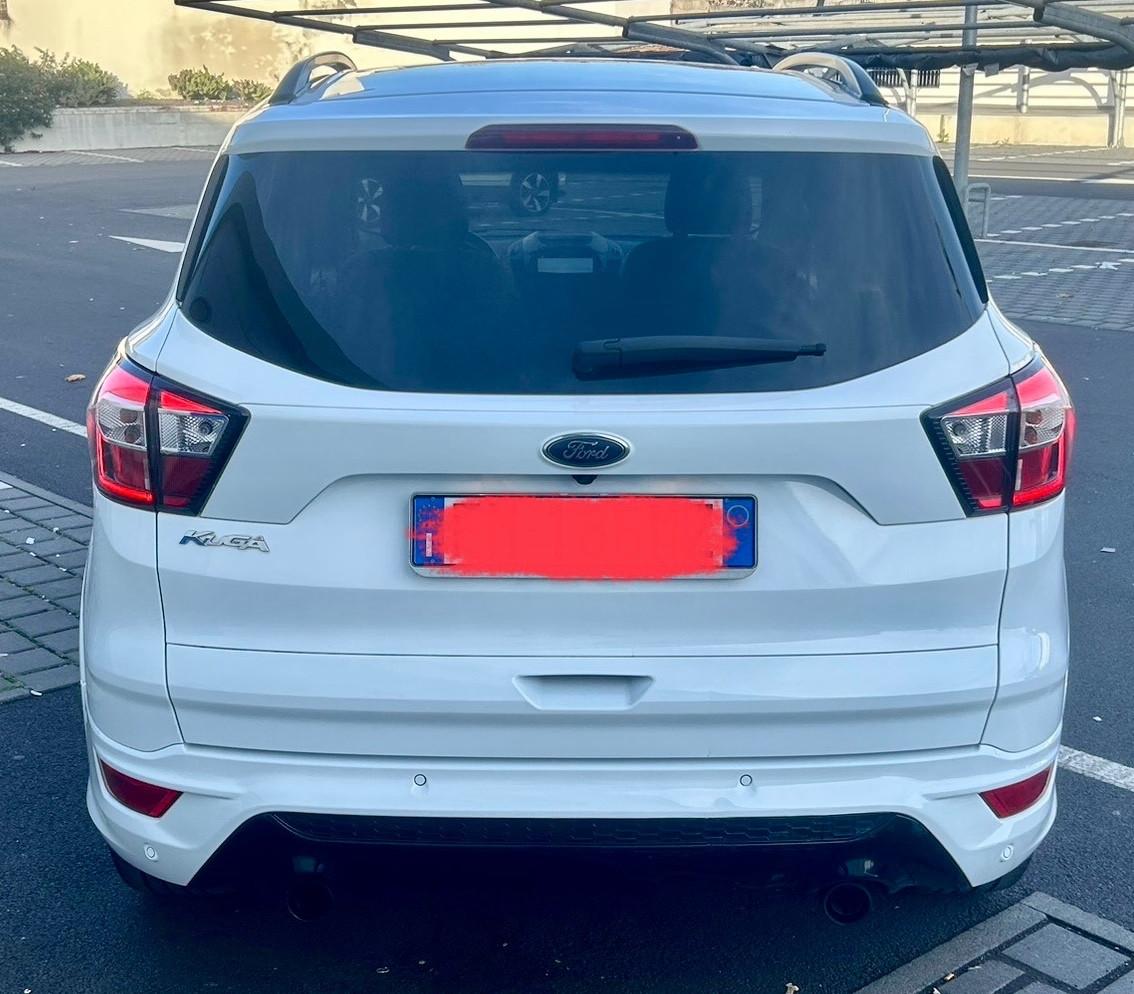 Ford Kuga 2.0 TDCI 150 CV S&S 4WD ST-Line Business