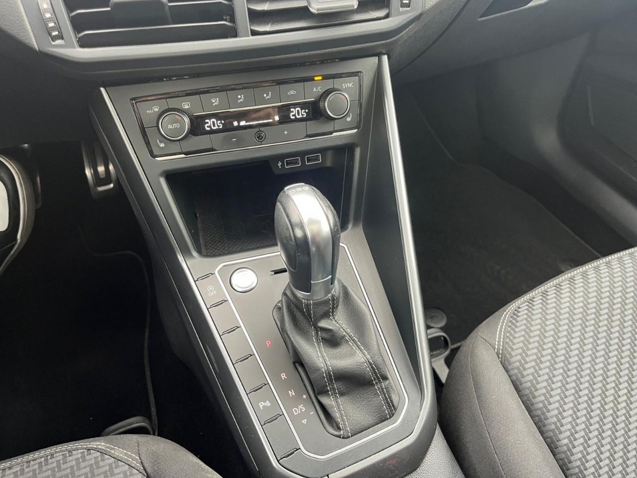 Volkswagen Polo 5p 1.0 tsi highline 115cv dsg