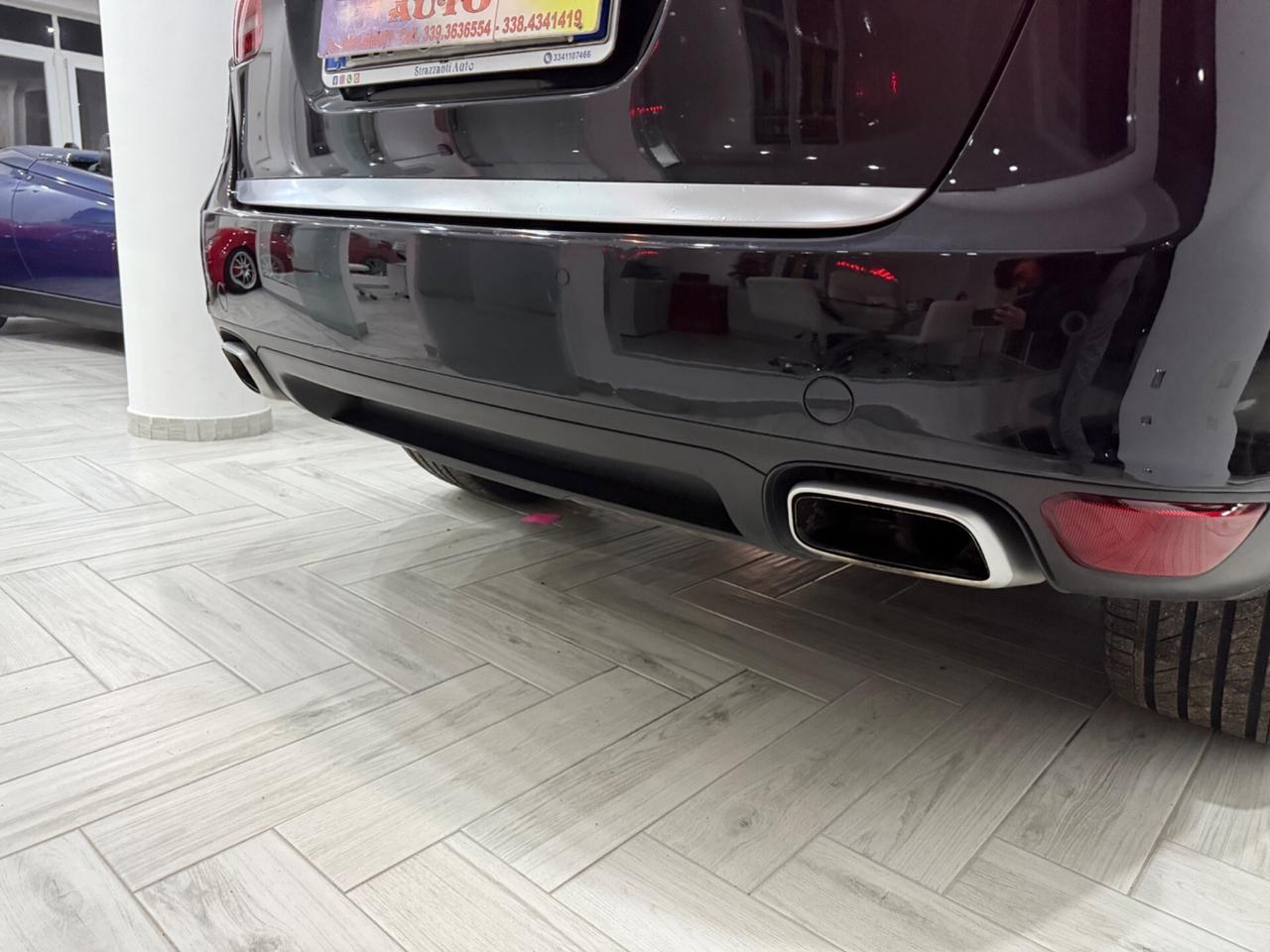 Porsche Cayenne 3.0D245cv PLATINUM ED. DA VETRINA2014