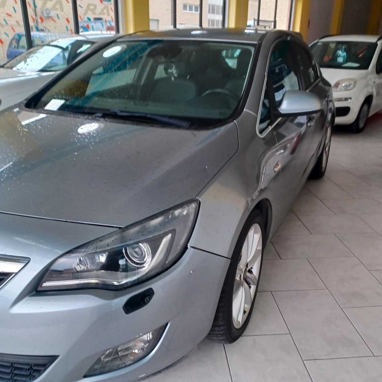 ECONOMICA OPEL ASTRA 1.7 TDI