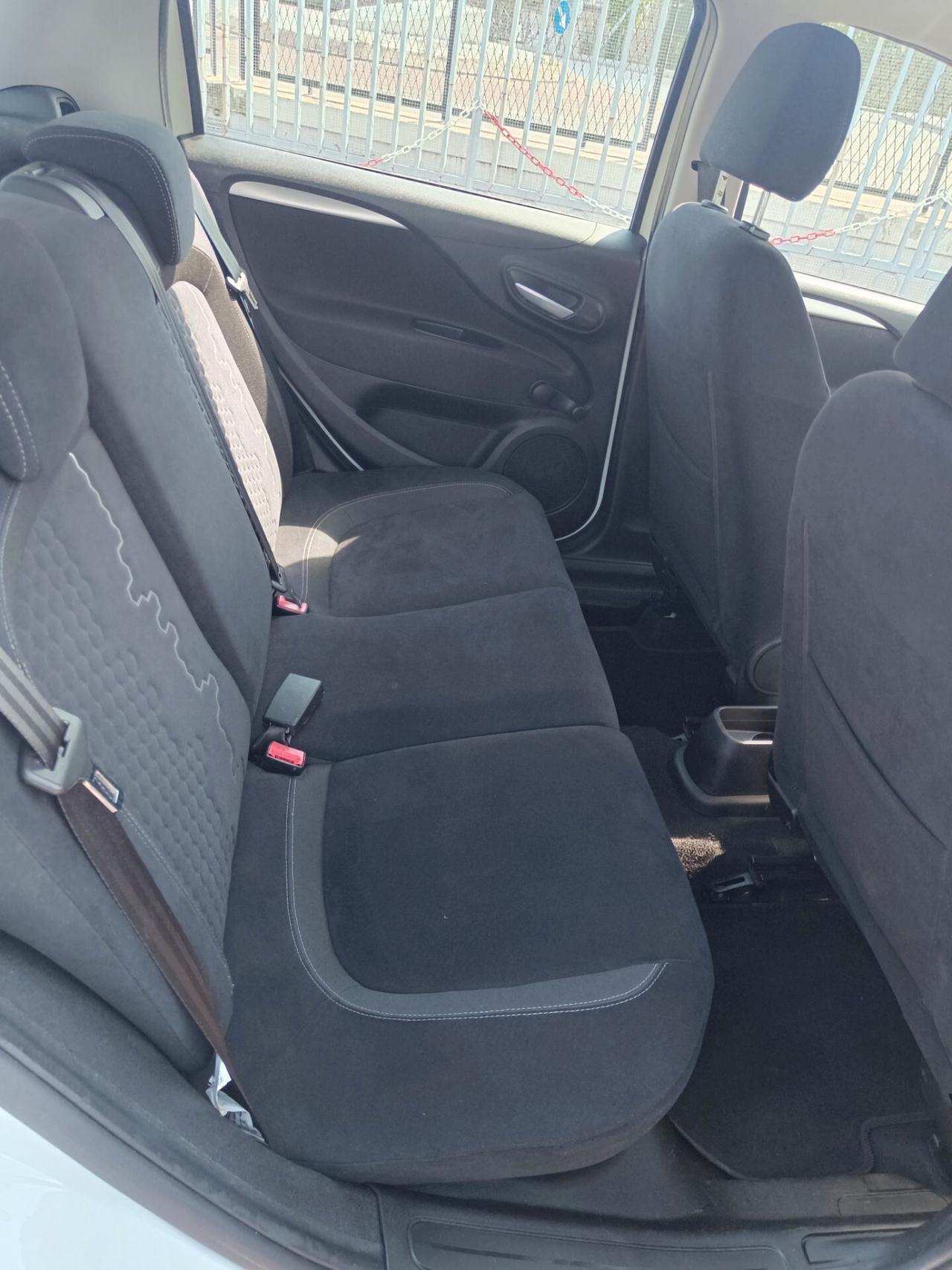 Fiat Punto 1.3 MJT II 75 CV 5 porte Street
