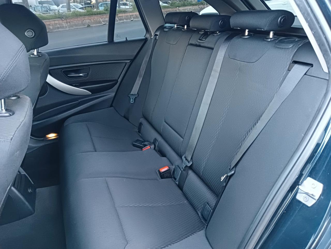 Bmw 320 320d Touring Luxury