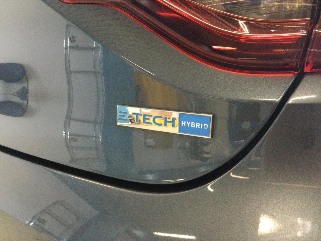 Renault Clio Full Hybrid E-Tech 140 CV 5 porte Intens
