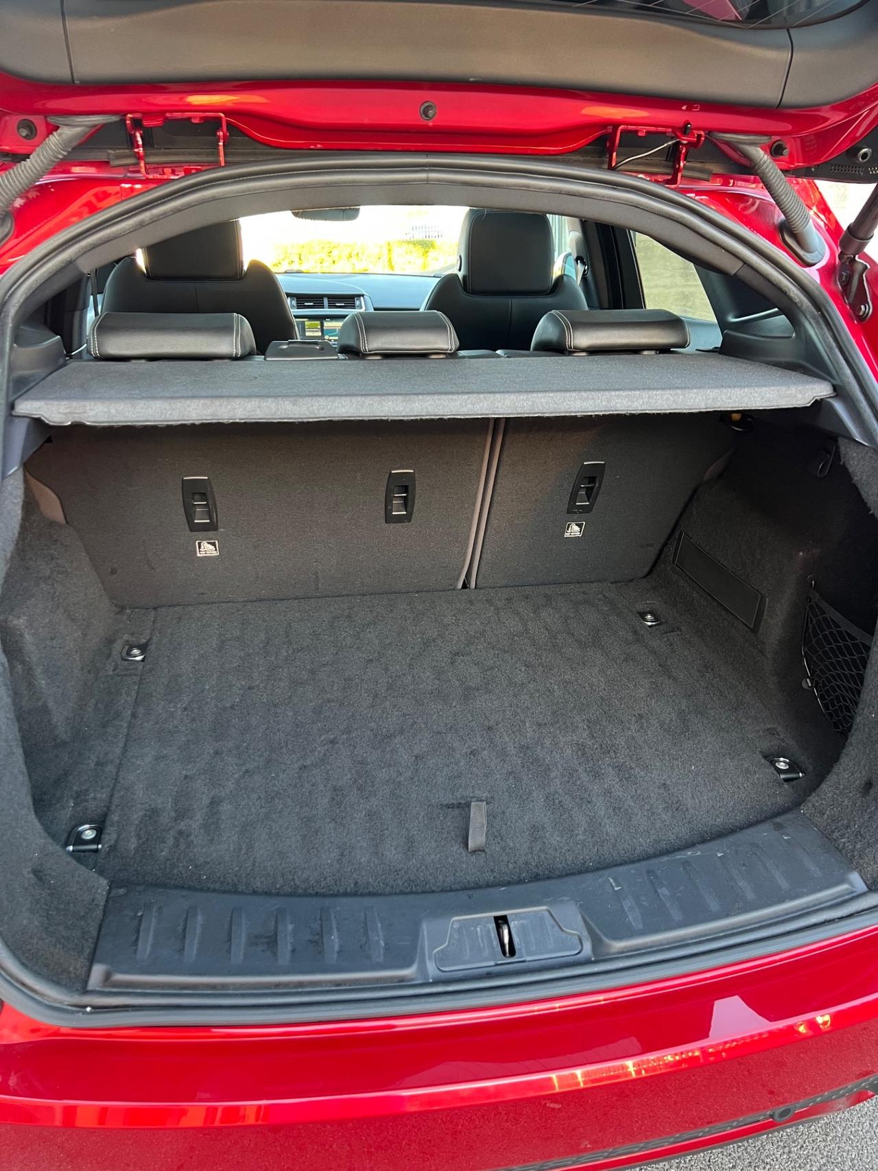 Jaguar E-Pace 2.0D 180 CV AWD R-Dynamic