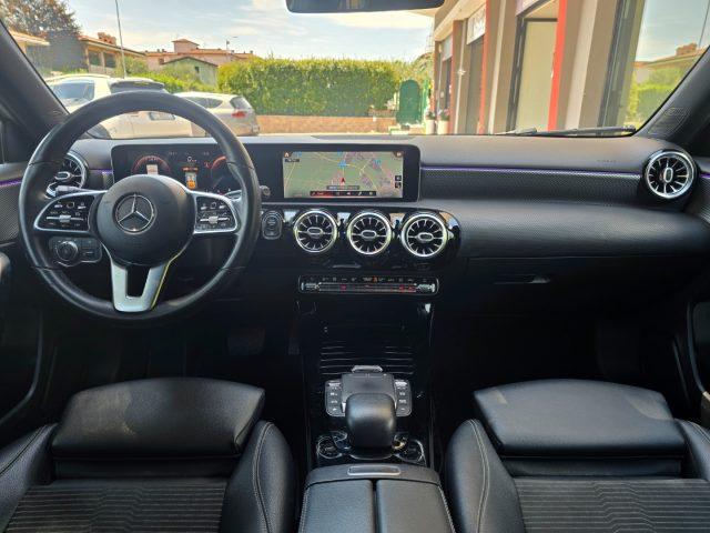 MERCEDES-BENZ A 200 d Automatic LED Ambient 64 MBux Navi NIGHT Pack 18