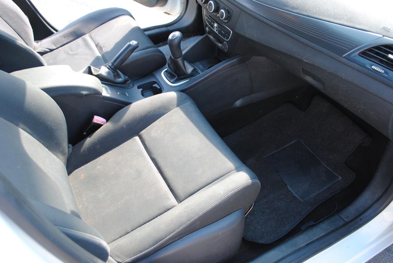 Renault Megane 1.5 dCi 90CV Attractive