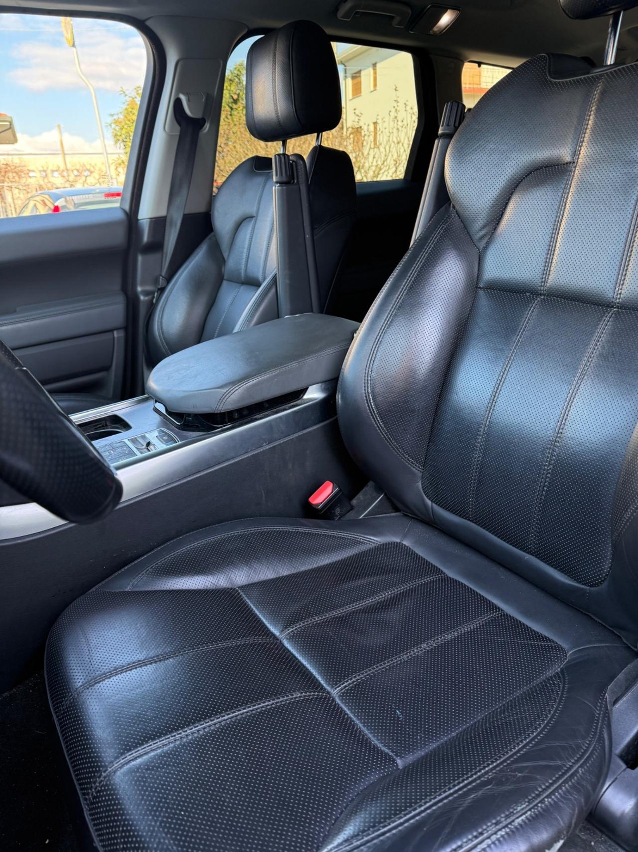 Land Rover Range Sport 3.0 TDV6 HSE Dynamic