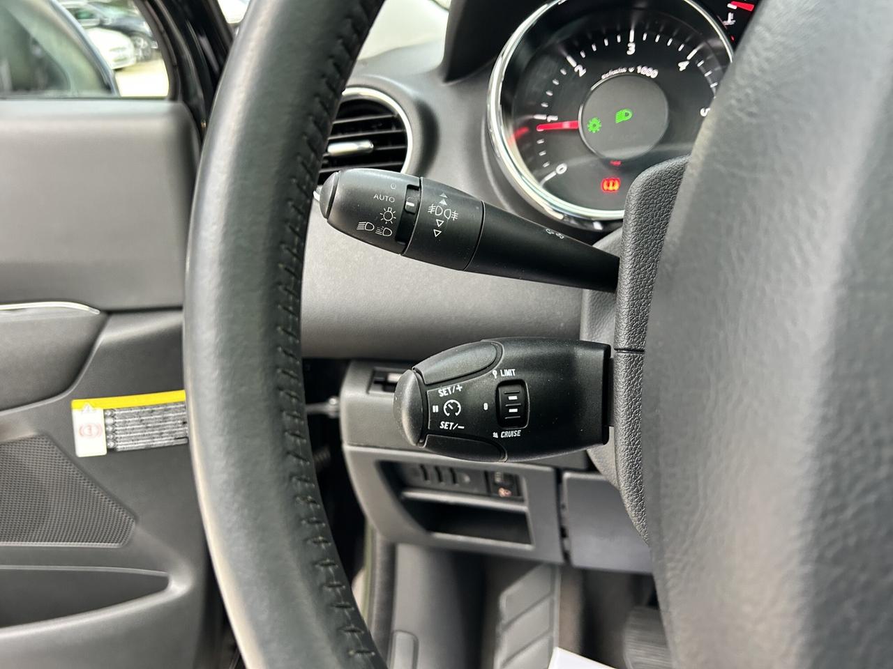 PEUGEOT 5008 1.6HDI 7 POSTI UNICO TOP