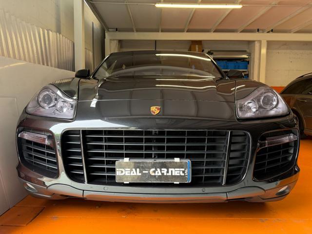 PORSCHE Cayenne 4.8 Turbo