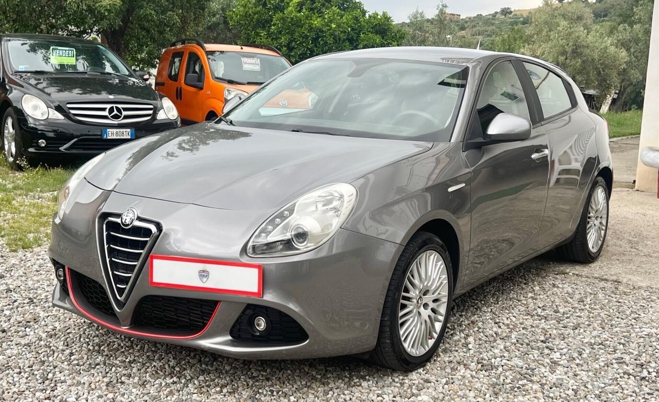 Alfa Romeo Giulietta 1.6 JTDm-2 105 CV Distinctive