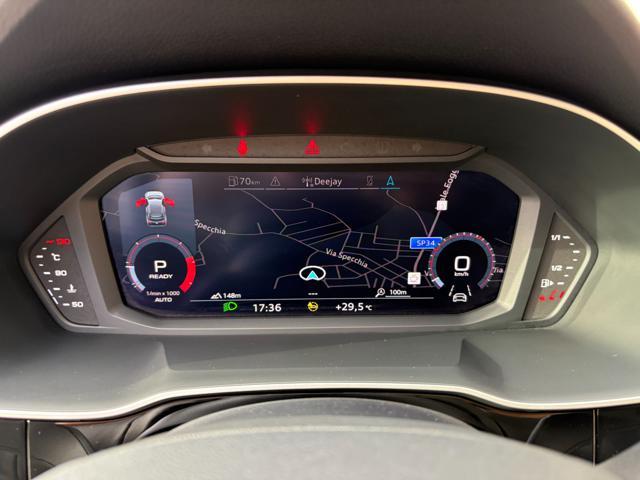 AUDI Q3 35 TDI quattro S tronic Business COCKPIT