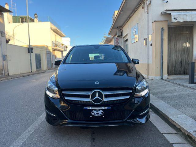 MERCEDES-BENZ B 180 d Automatic Business Extra