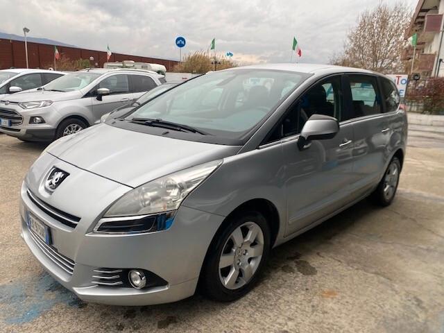 Peugeot 5008 1.6 HDi 112CV Family