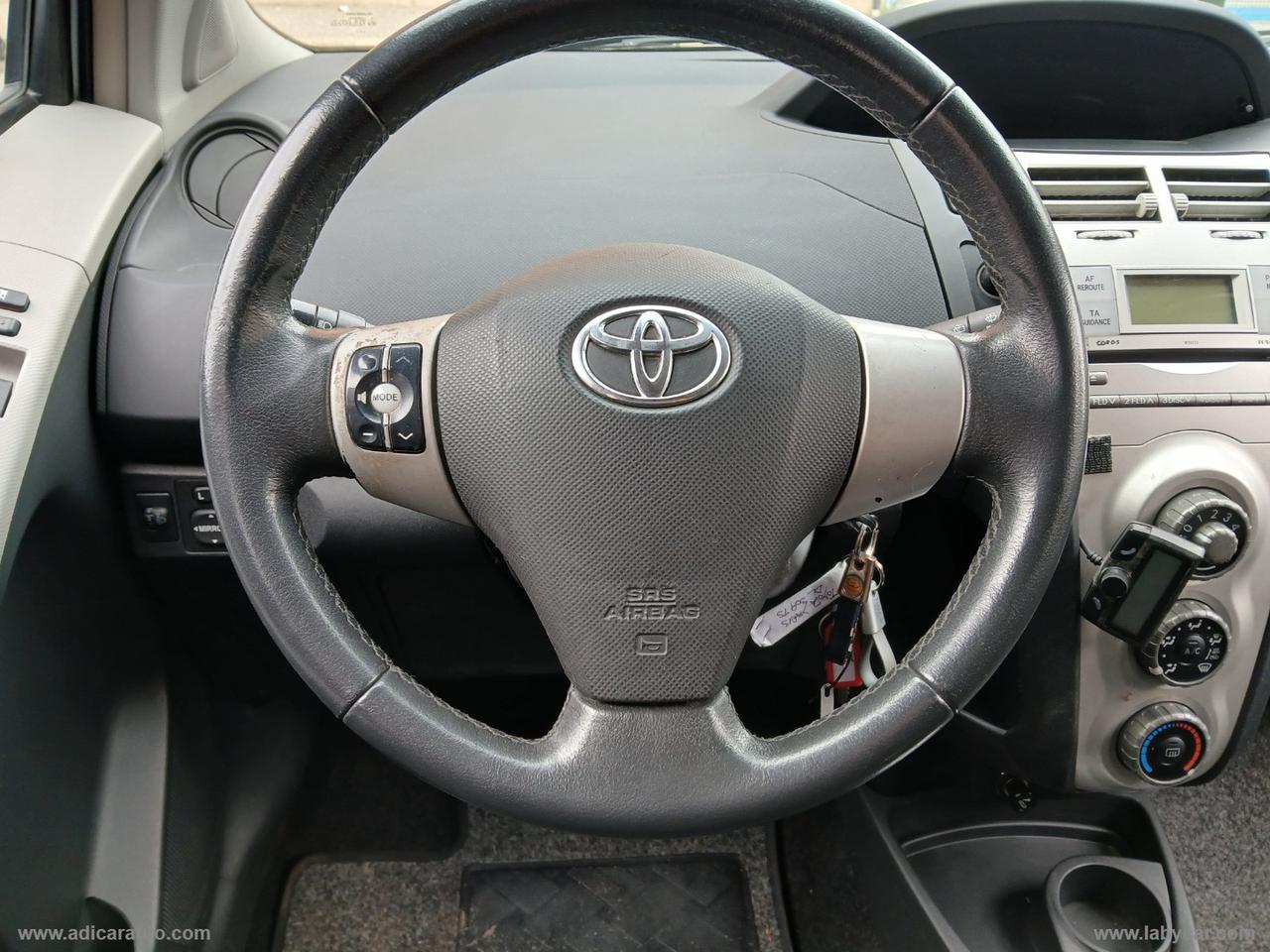 TOYOTA Yaris 1.3 5p. M-MT Sol