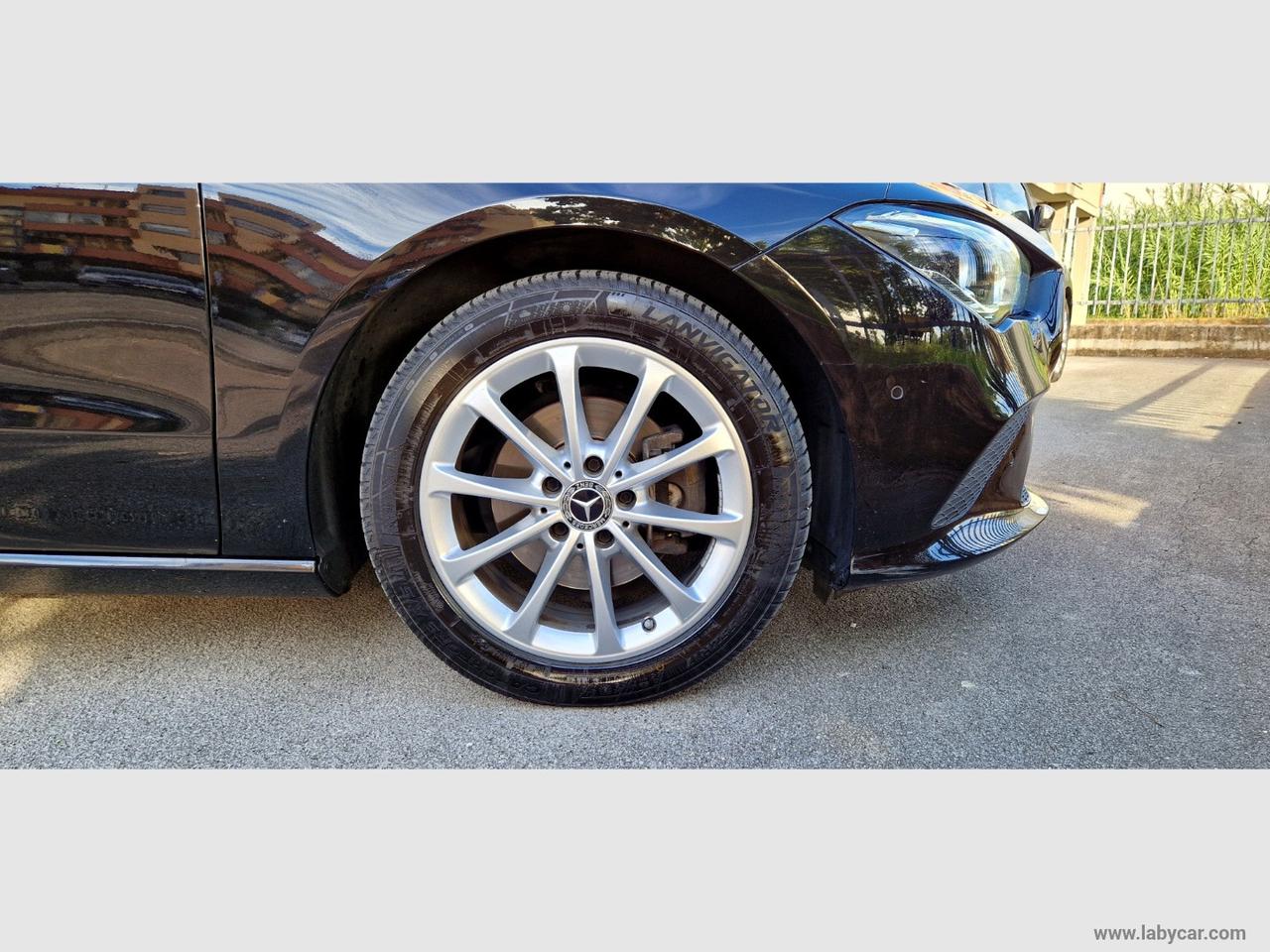 MERCEDES-BENZ CLA 180 Automatic Sport