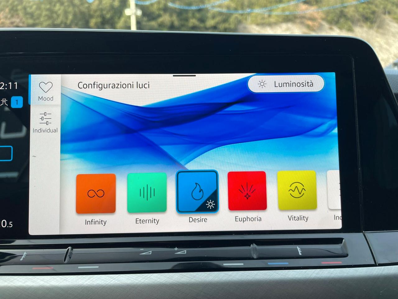 VOLKSWAGEN GOLF 8 1.0 eTSI LIFE DSG 110cv