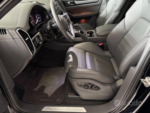 PORSCHE Cayenne Coup 3.0 V6 E-Hybrid Platinum E