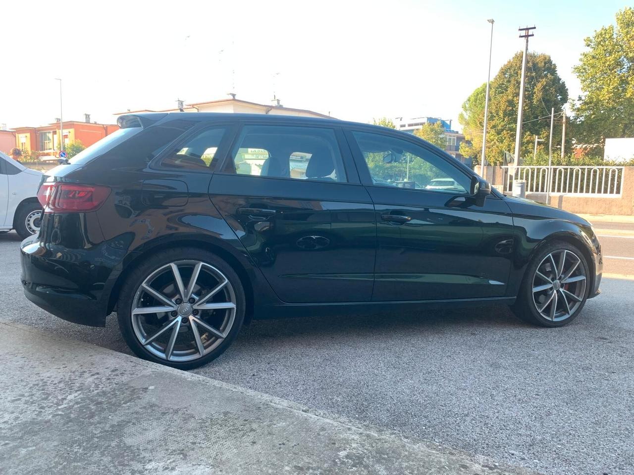 Audi A3 2.0 TDI 184 CV quattro S-tronic edition