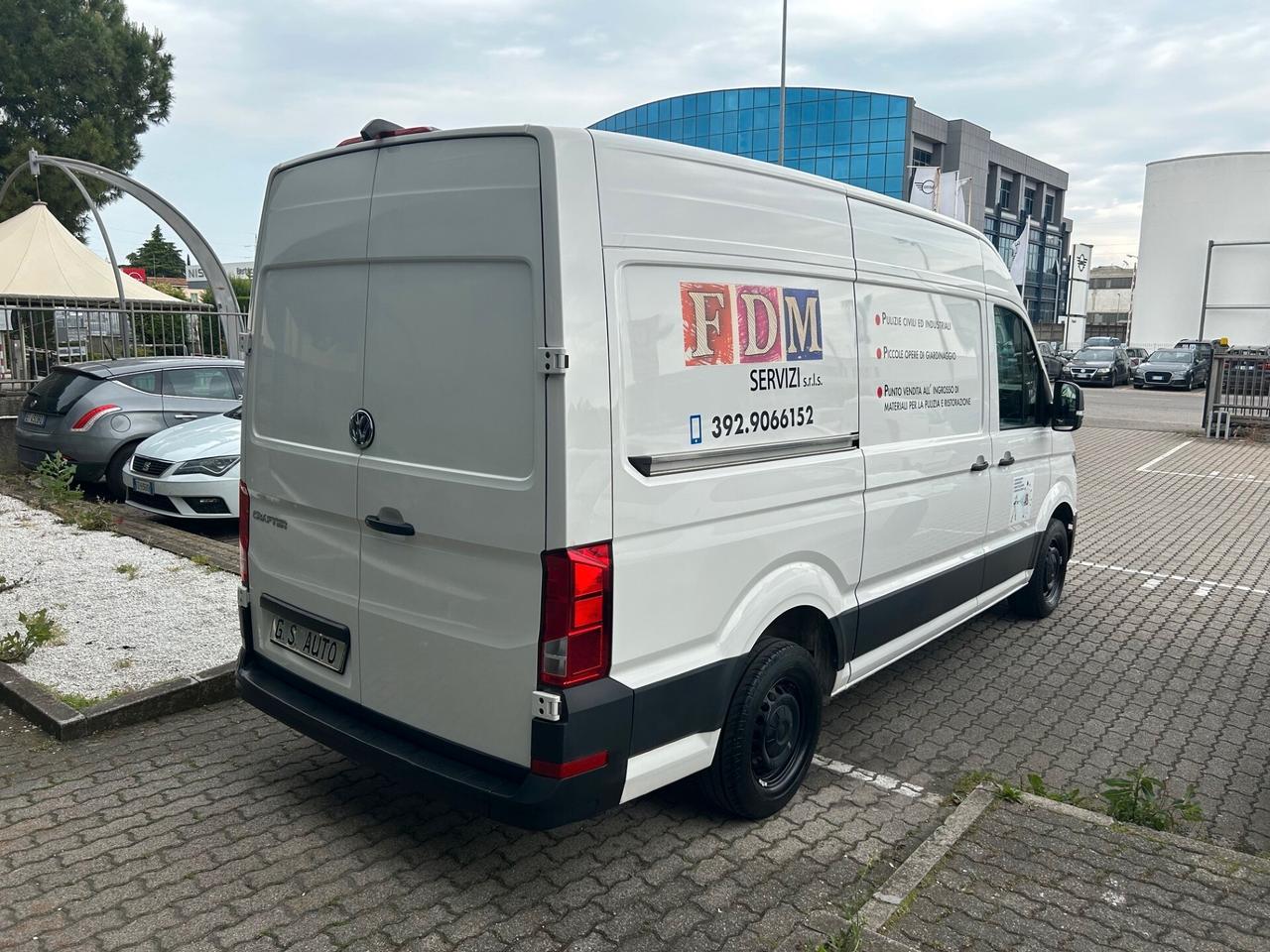 Volkswagen Crafter 35 2.0 TDI 140cv L3H3 PMTA Rampa di carico