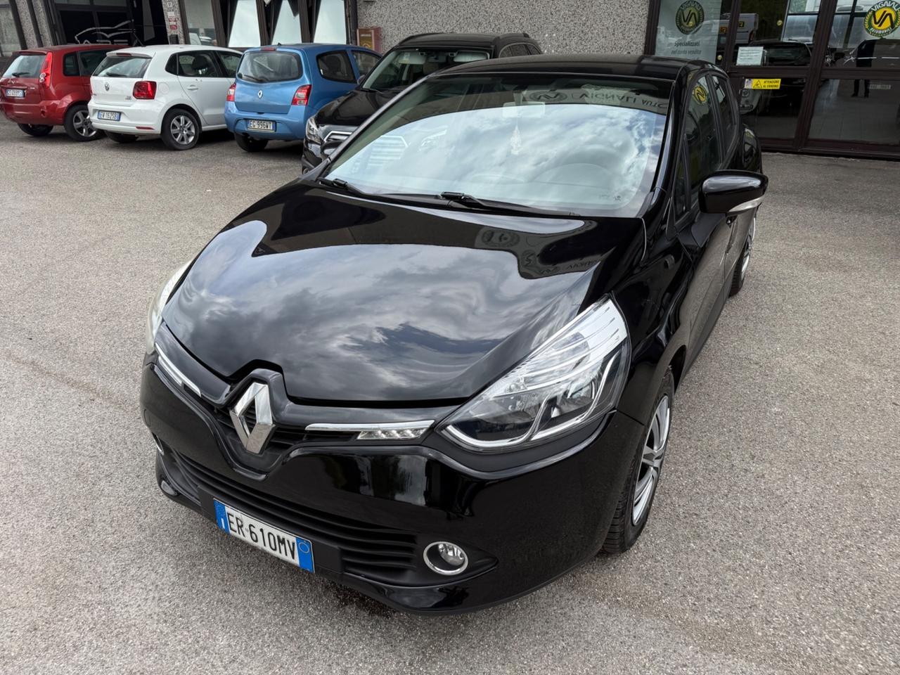 Renault Clio 1.2 75CV 5 porte Live Gpl