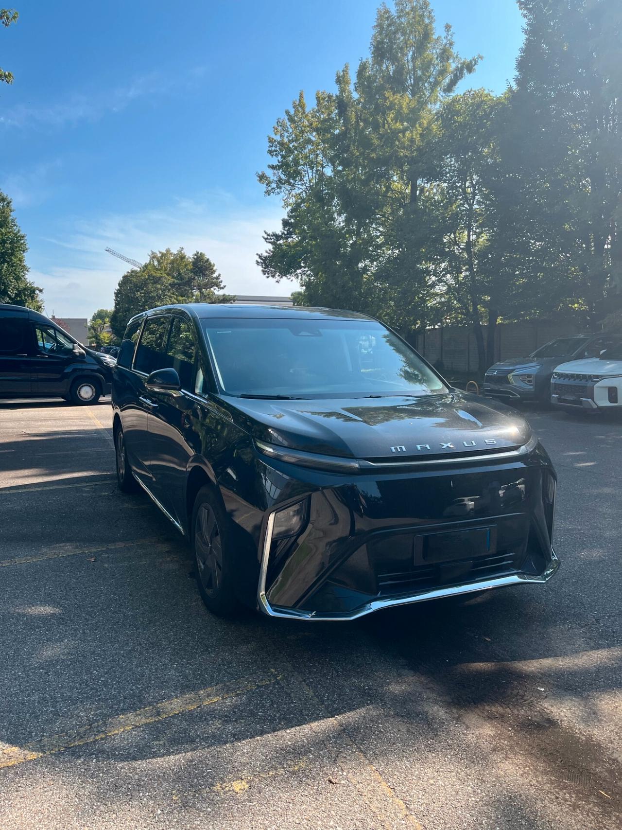 Maxus MIFA 9 Premium 90 kWh