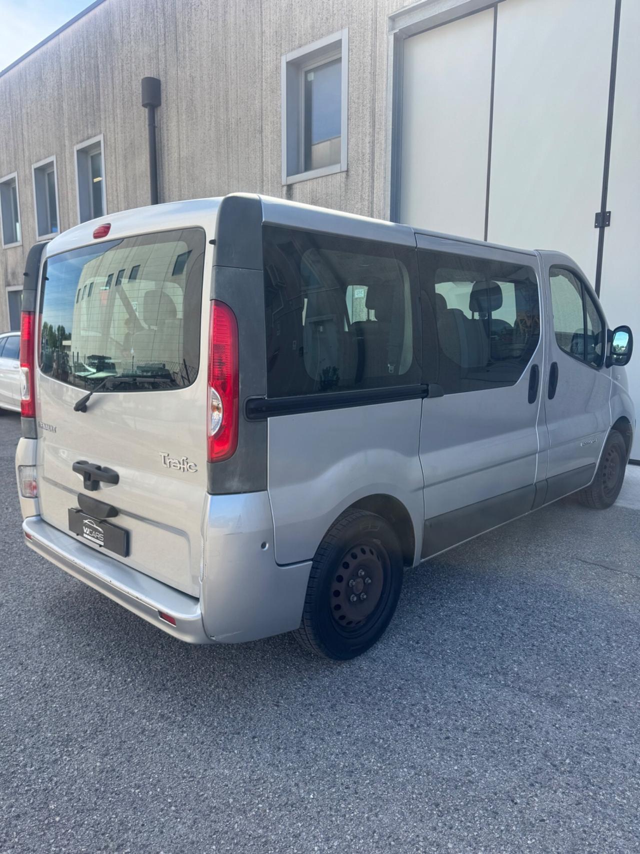 Opel Vivaro 2.0 Diesel 9 posti