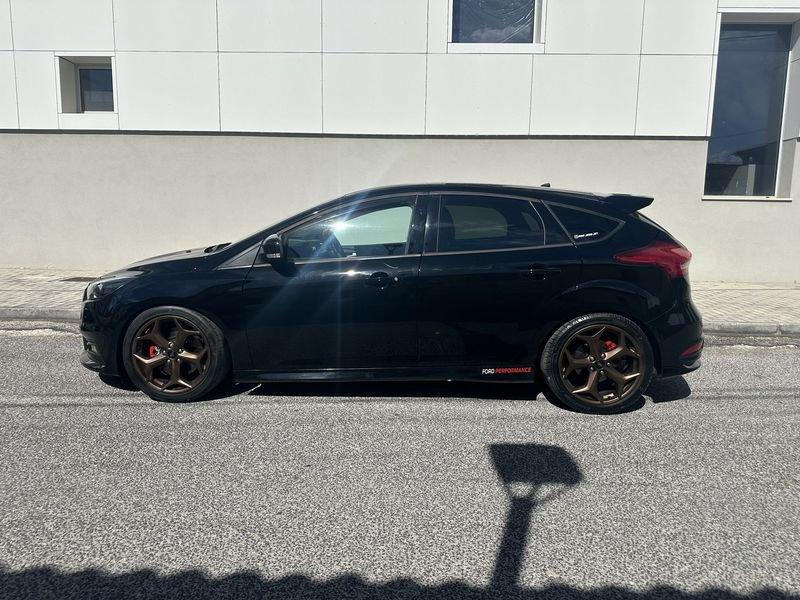 Ford Focus ST 2.0 Ecoboost 250cv ST3