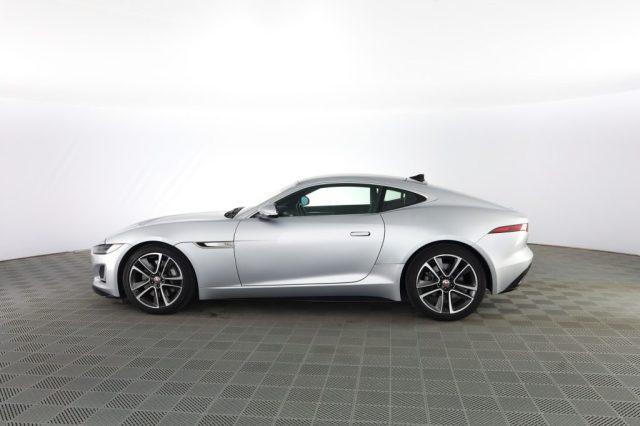 JAGUAR F-Type F-Type Coupé R-Dynamic (2.0 I4 300 PS RWD Auto)