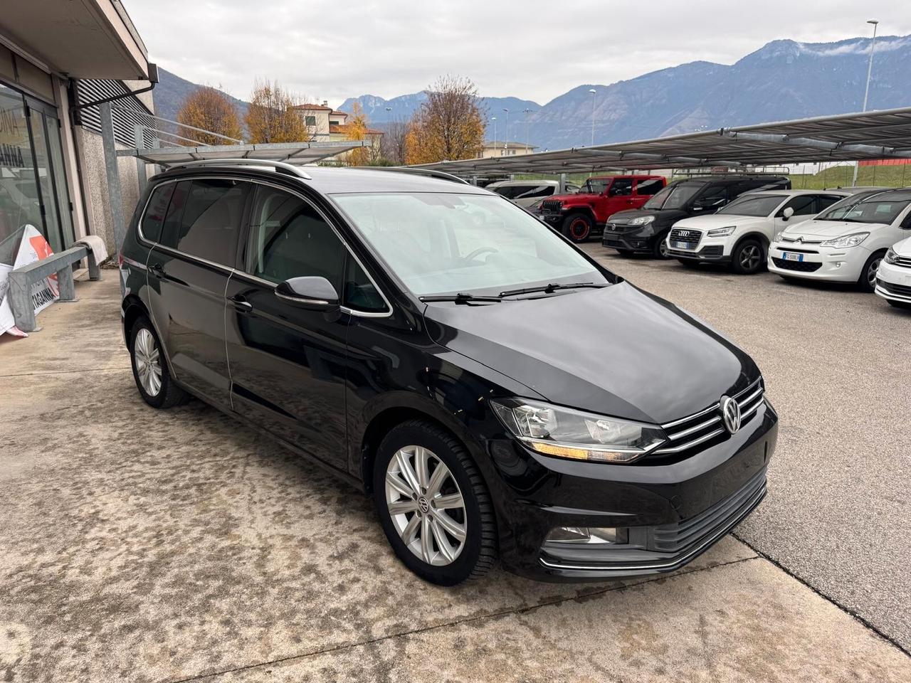 Volkswagen Touran 1.6 TDI 115 CV SCR DSG Highline BlueMotion Tech.