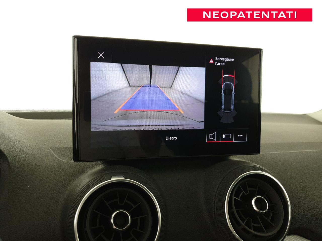 30TDI 116CV Business Advanced