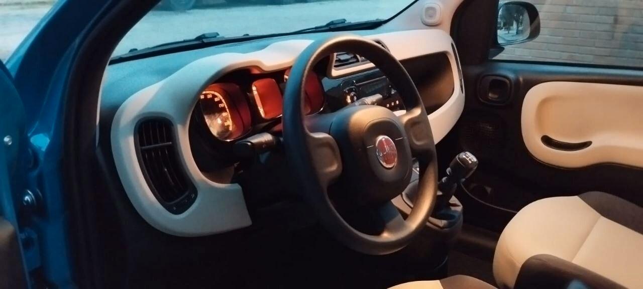 Fiat panda Lounge 0.9 twin air 02/12, km 32.840