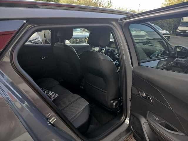 Peugeot 2008 motore elettrico 136 CV Allure *KM Ø*